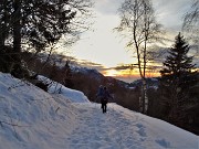 72 Pestando neve e godendoci il tramonto
